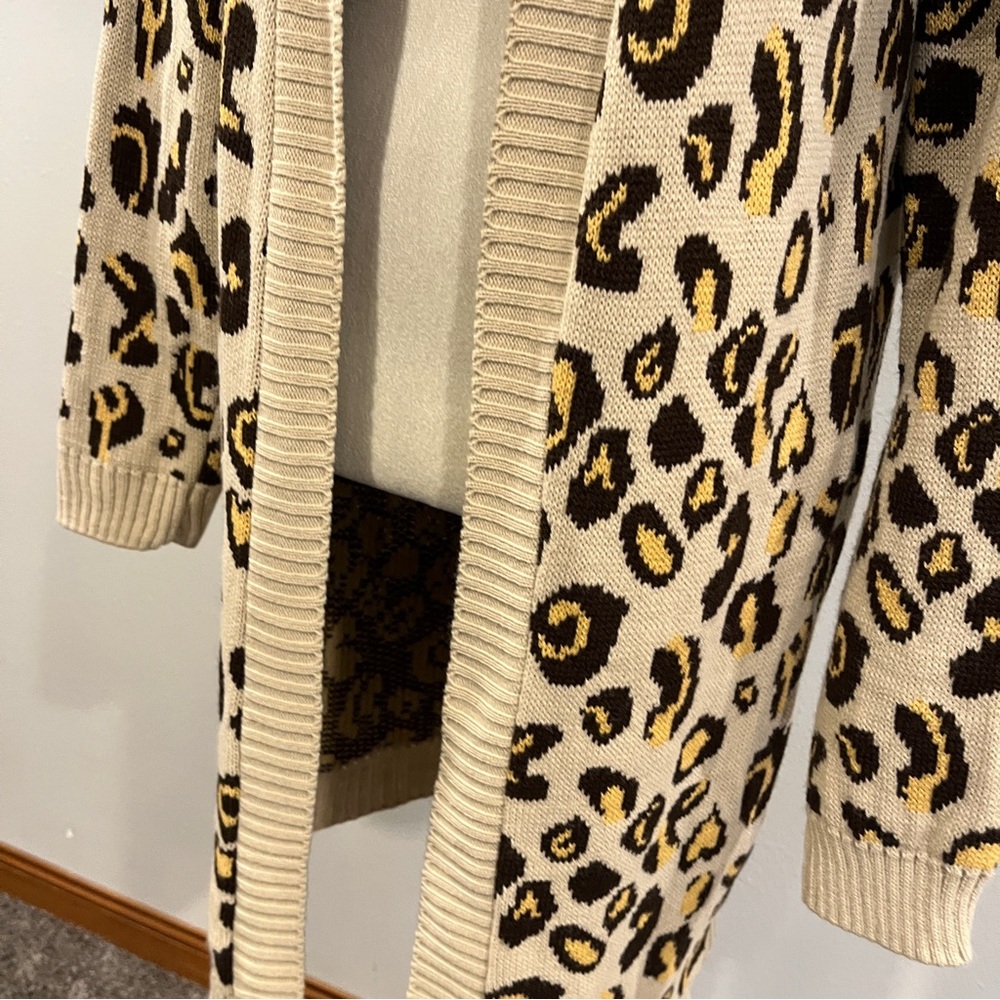 Leopard Print Open Front Cardigan‎ Sweater - Picture 5 of 12